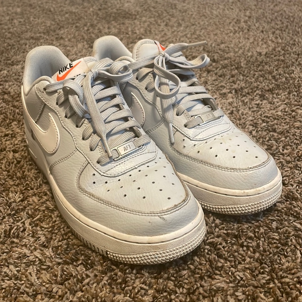 baby blue and white af1